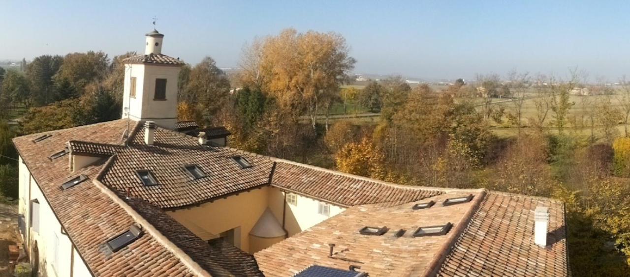 La Torre Di Longara Panzió Calderara di Reno Kültér fotó